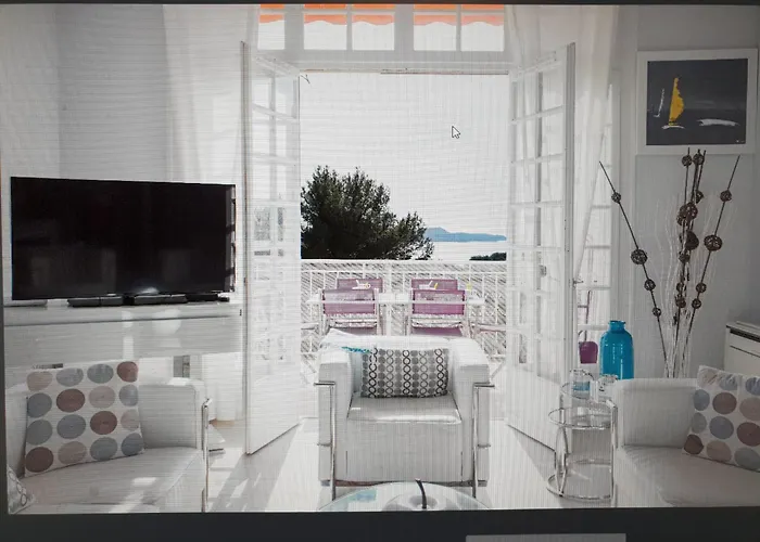 110 M2 Vue Environnement Exceptionnel Hyères